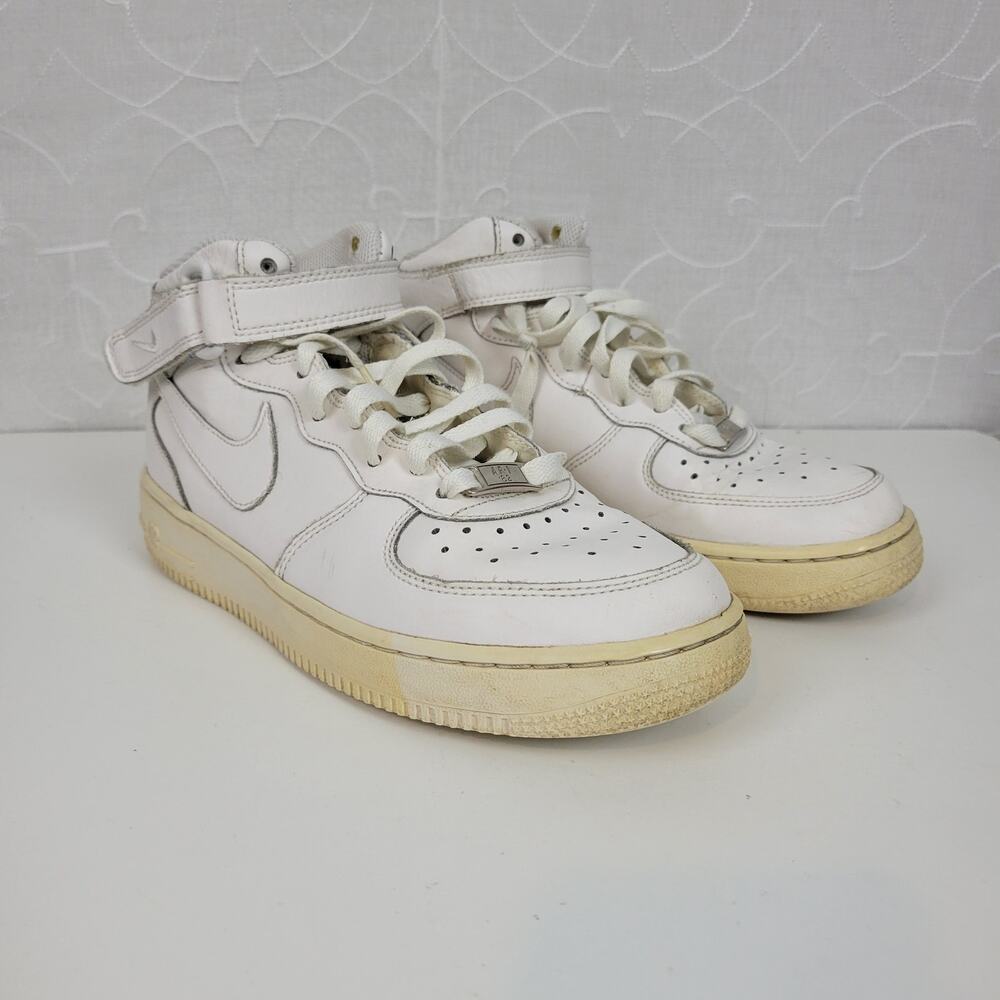 Nike Air Force 1 82' Women's Sneakers 7.5 White Mid Top Lace Up Athletic Shoes